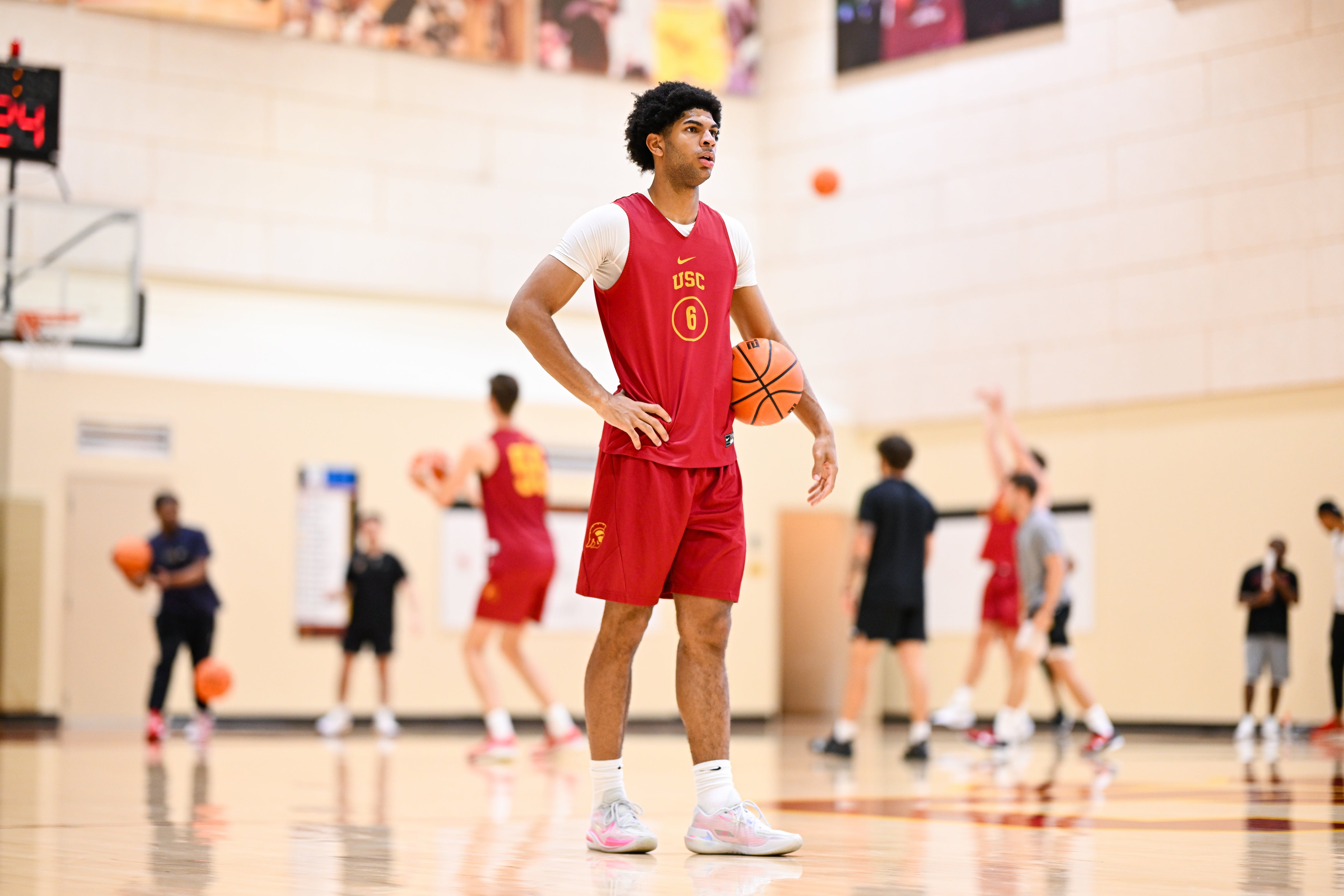 Athlete Q&A: Get to Know Transfer Hooper Jacob Cofie